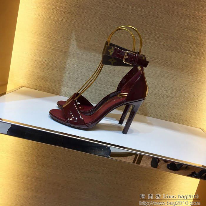 LV路易威登 頂級版本 巴黎代購款 2019最新單鞋 漆皮羊皮 新款 女高跟涼鞋  ljl1138